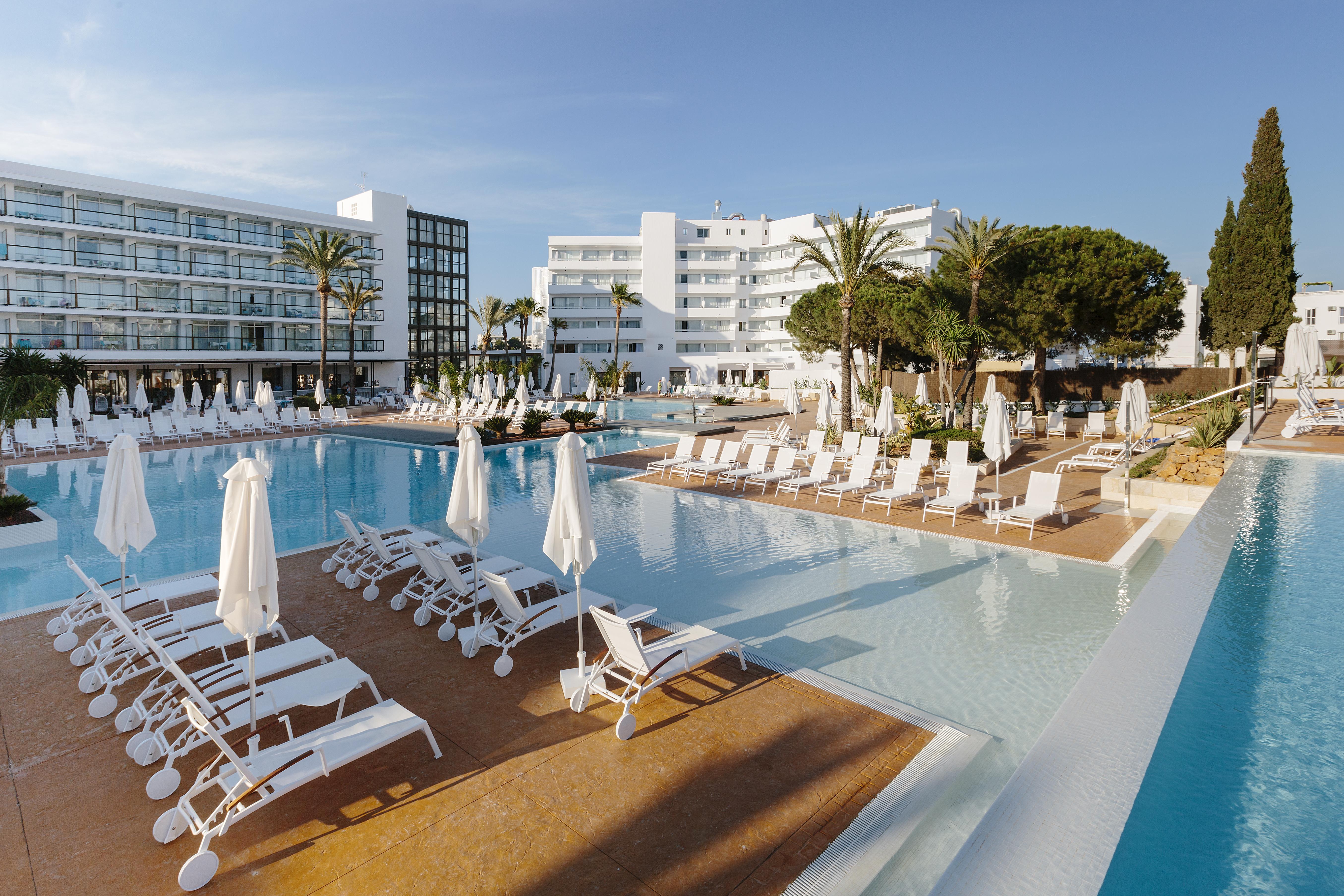 מלון Es Cana Aluasoul Ibiza - Adults Only מראה חיצוני תמונה